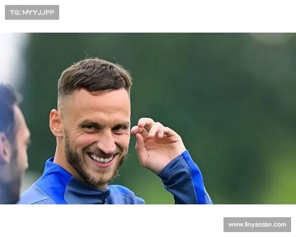 官方：意丙佩尔戈莱特塞租借国米20岁右后卫米凯艾杜加盟